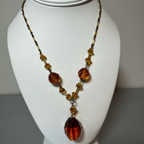 Vintage Amber-Colored Necklace - Picture 2 of 5